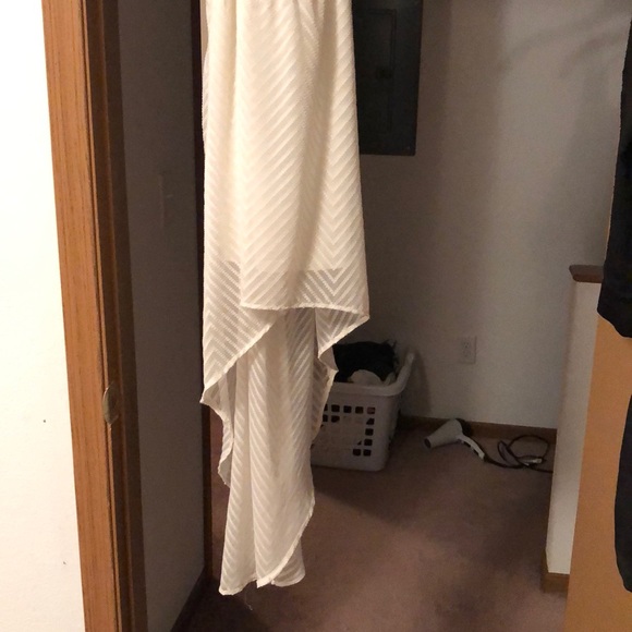 Dress DM for more details - Picture 2 of 3